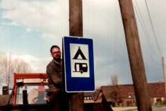 1994-Abbau-Schilder-Einfahrt1