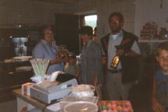 1999-05-Eroeffnung-Bistro-mit-Frau-Buesgen_004577