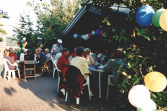 1999-Grillfest-mit-eigenem-Rindfleisch-im-Kreativhaus-Partyhaus