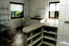 1999-Umbau-Bistro-vom-Kiosk-zum-Bistro-Verkaufstheke