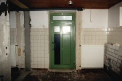 1999-Umbau-Sanitaerhaus-Meisenweg-neue-Tueren